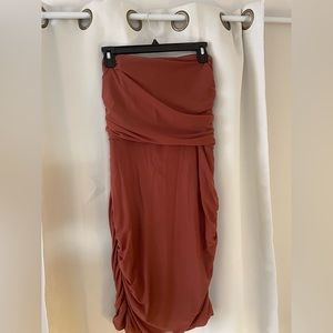 Amazing brown bodycon dress, only worn once! (Shorter when it is on)